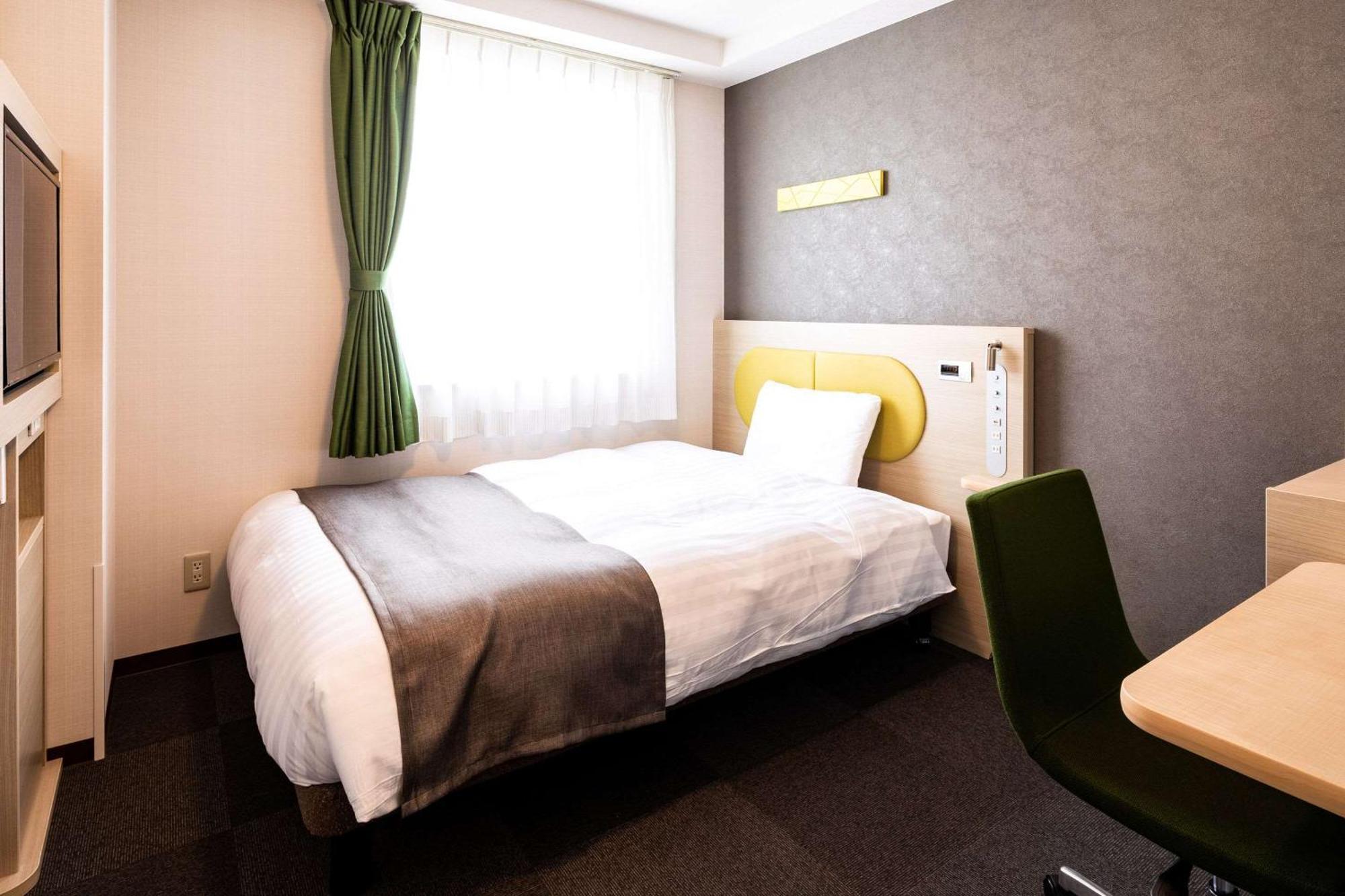 Comfort Hotel Kochi Esterno foto